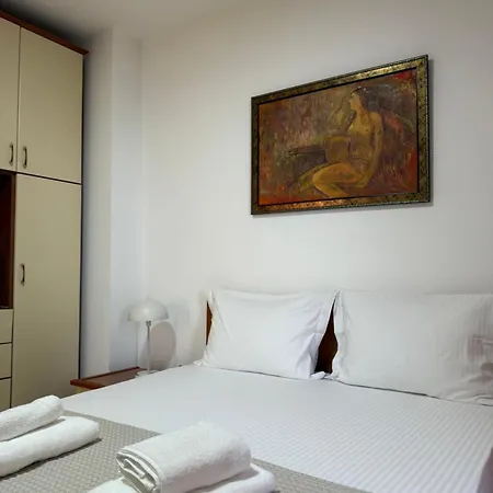 Villa Bumblebee Spille